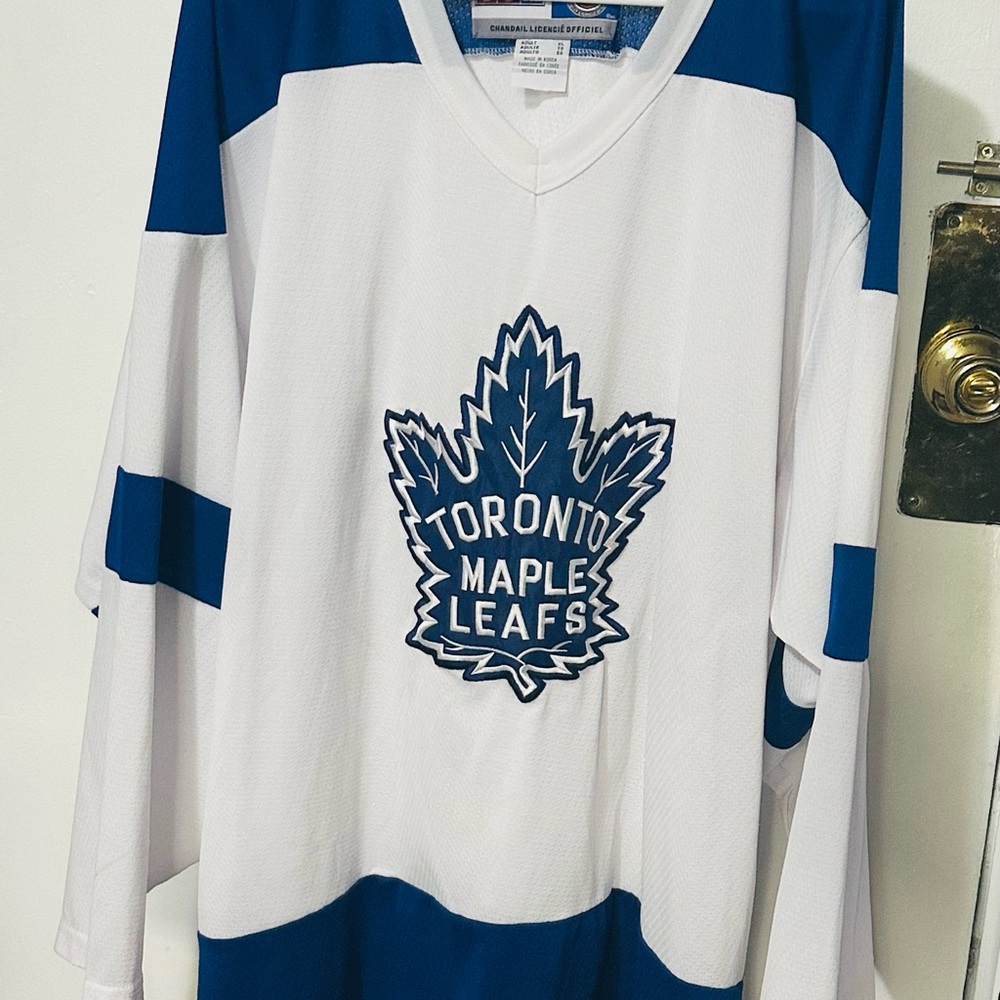 Toronto Maple Leafs Hockey Jersey xl